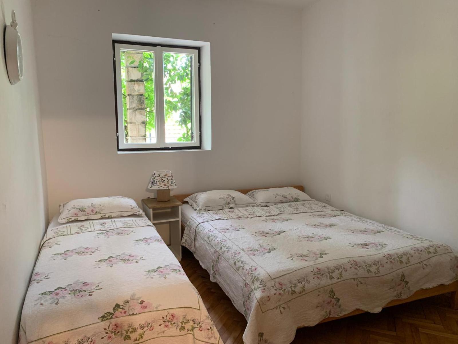 Villa Petrana Kotor Exterior photo